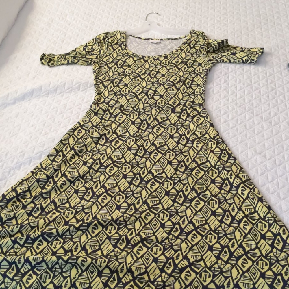 Lularoe Ana sz Medium NWOT